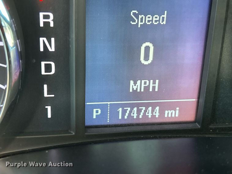 image for item NR9457 2019 Chevrolet Silverado 2500HD  Crew Cab pickup truck