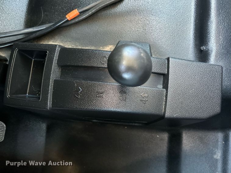 image for item NR9457 2019 Chevrolet Silverado 2500HD  Crew Cab pickup truck