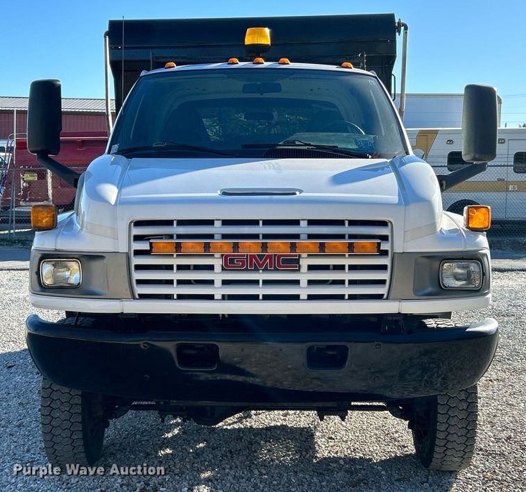 image for item NR9458 2007 GMC C4500  dump truck