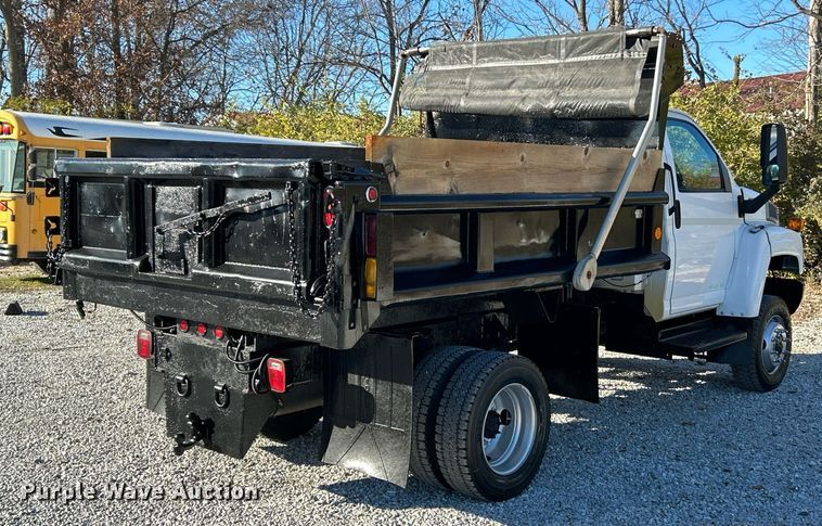 image for item NR9458 2007 GMC C4500  dump truck