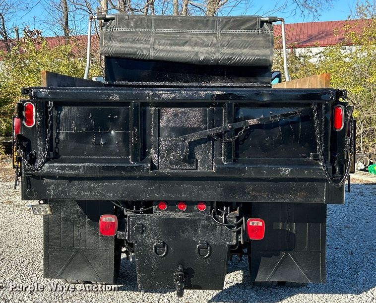 image for item NR9458 2007 GMC C4500  dump truck