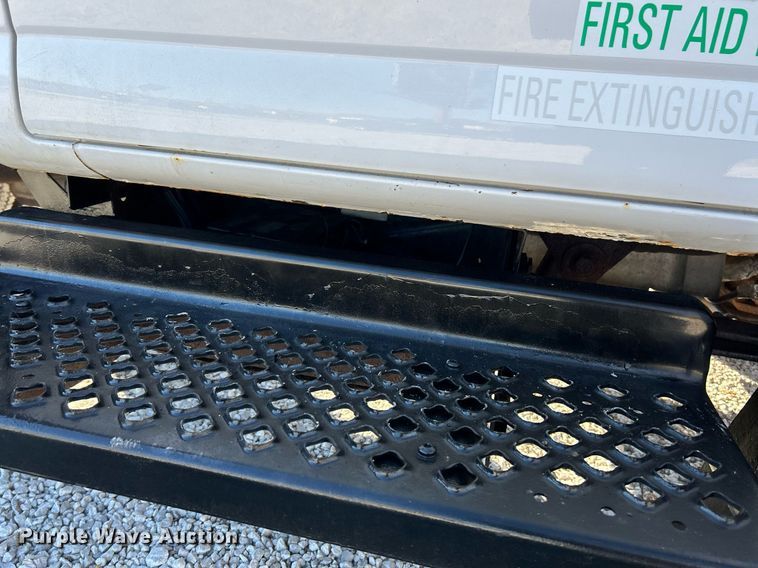 image for item NR9458 2007 GMC C4500  dump truck