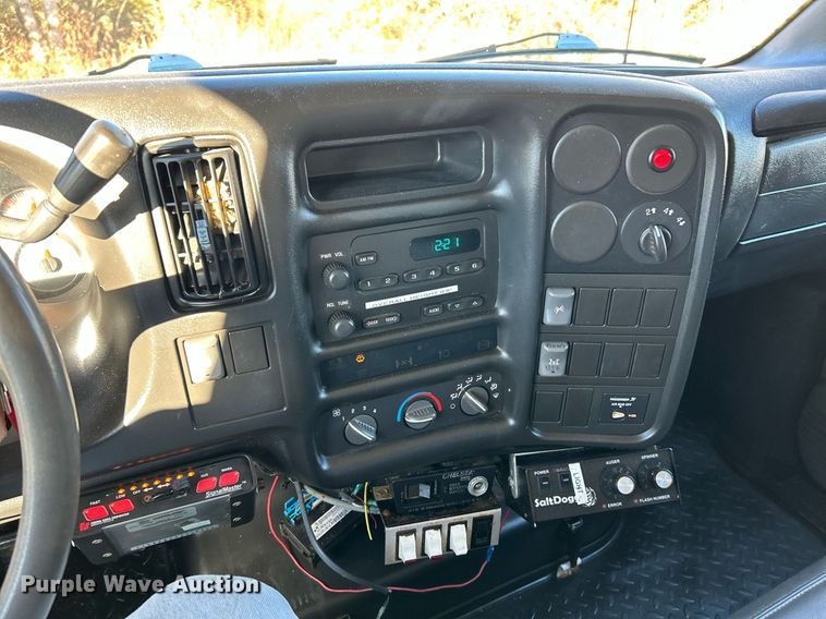 image for item NR9458 2007 GMC C4500  dump truck