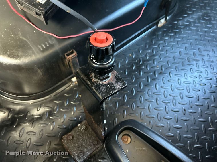 image for item NR9458 2007 GMC C4500  dump truck