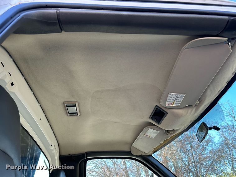 image for item NR9458 2007 GMC C4500  dump truck