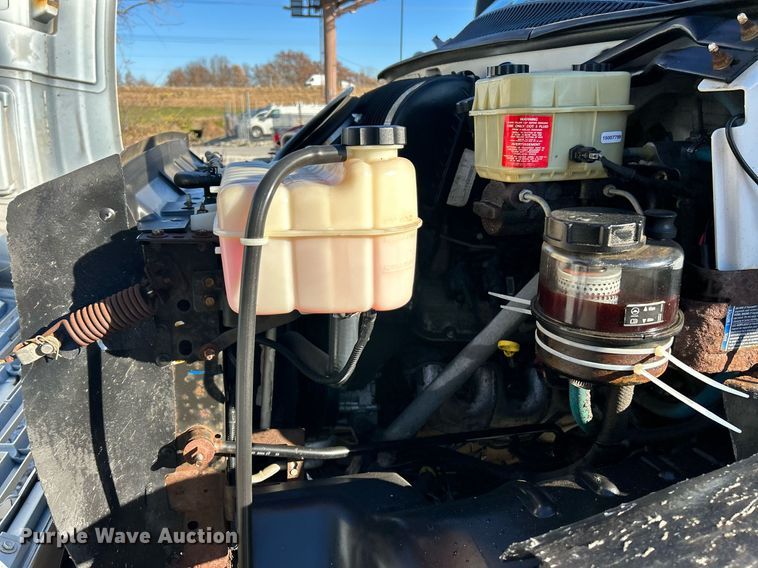 image for item NR9458 2007 GMC C4500  dump truck