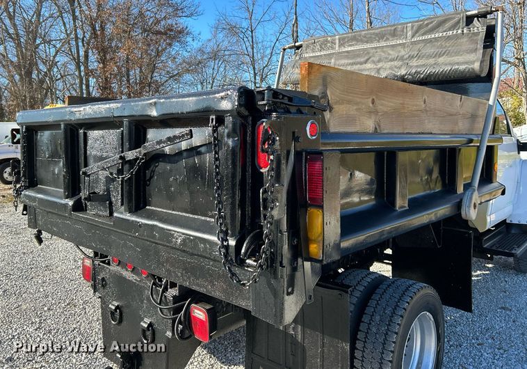 image for item NR9458 2007 GMC C4500  dump truck