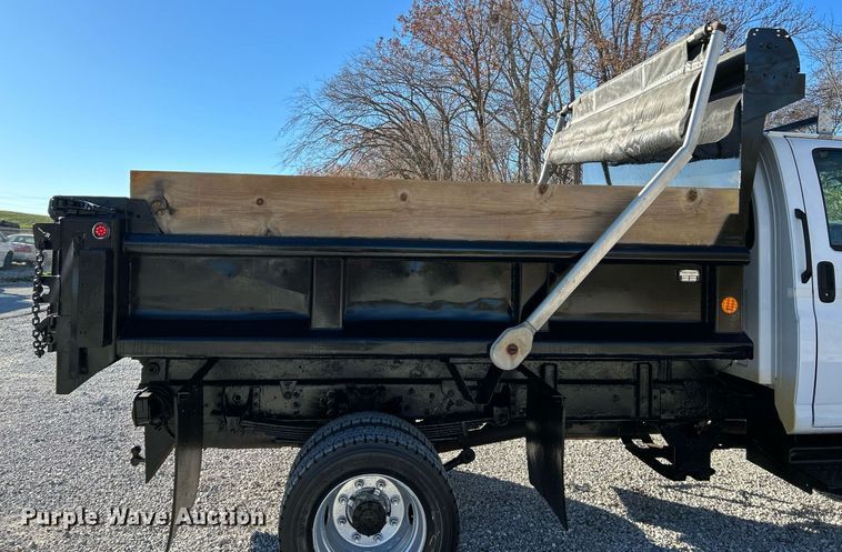 image for item NR9458 2007 GMC C4500  dump truck