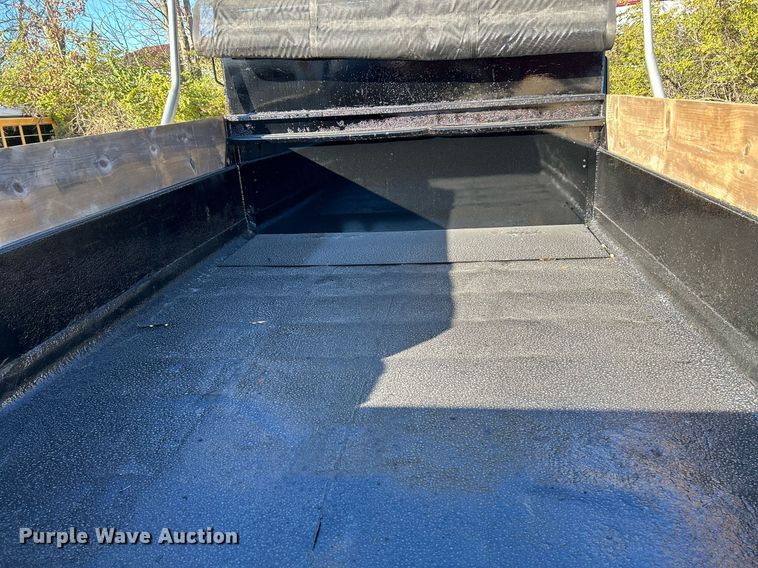 image for item NR9458 2007 GMC C4500  dump truck