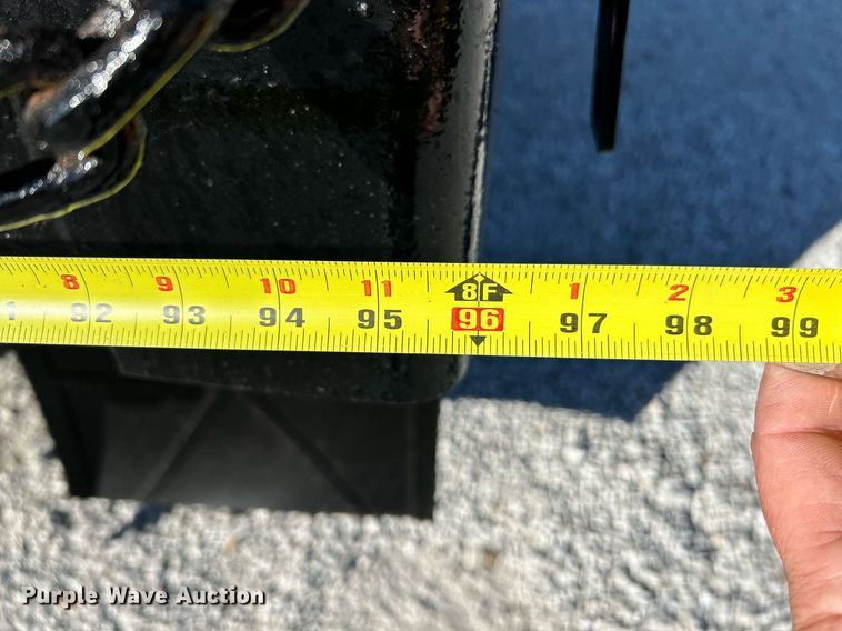 image for item NR9458 2007 GMC C4500  dump truck