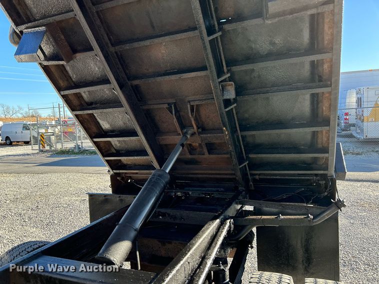 image for item NR9458 2007 GMC C4500  dump truck