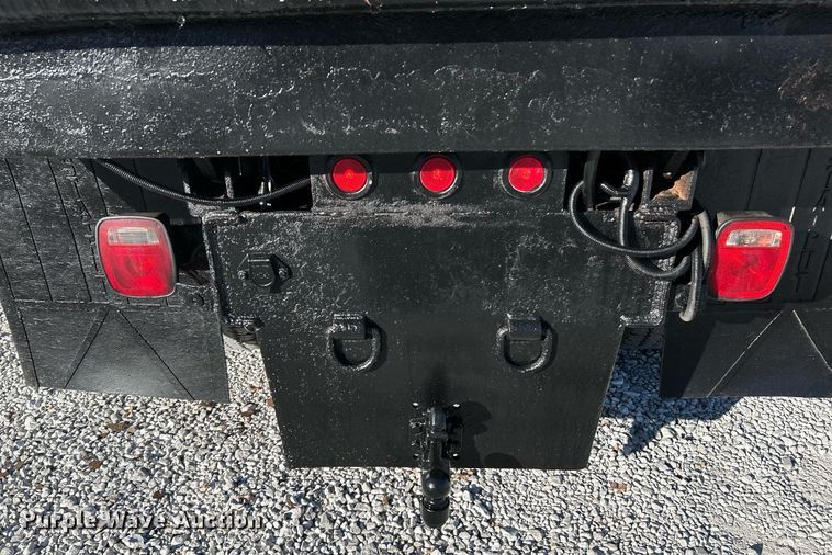 image for item NR9458 2007 GMC C4500  dump truck