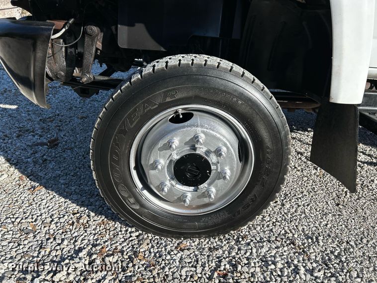 image for item NR9458 2007 GMC C4500  dump truck