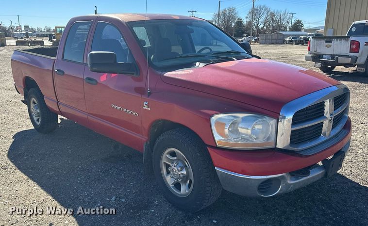 image for item NS9029 2006 Dodge Ram 2500 SLT  Quad Cab pickup truck
