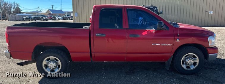 image for item NS9029 2006 Dodge Ram 2500 SLT  Quad Cab pickup truck