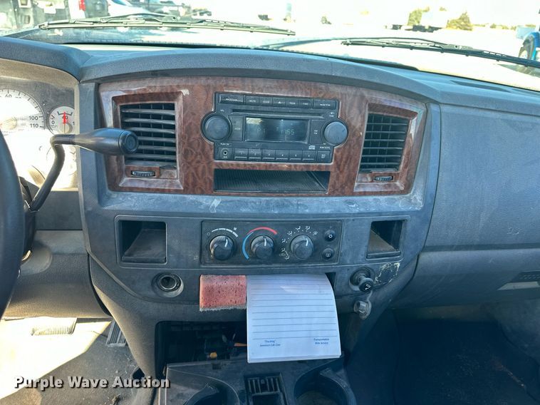 image for item NS9029 2006 Dodge Ram 2500 SLT  Quad Cab pickup truck