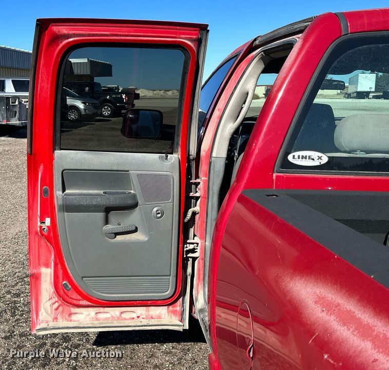 image for item NS9029 2006 Dodge Ram 2500 SLT  Quad Cab pickup truck