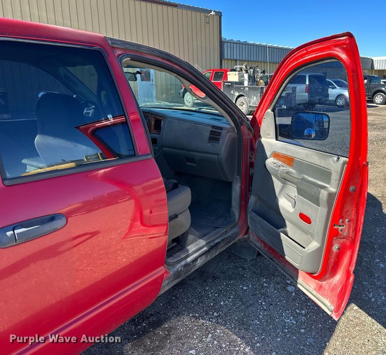 image for item NS9029 2006 Dodge Ram 2500 SLT  Quad Cab pickup truck