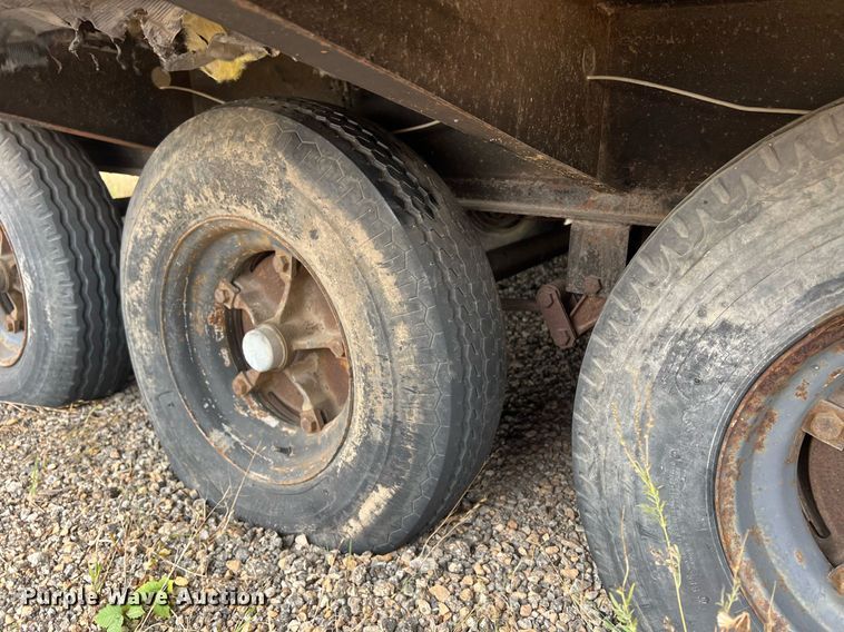 image for item OA9055 2000 Manufactured Structures Corporation 2468-CR-2000  mobile office trailer