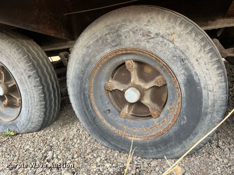 image for item OA9055 2000 Manufactured Structures Corporation 2468-CR-2000  mobile office trailer