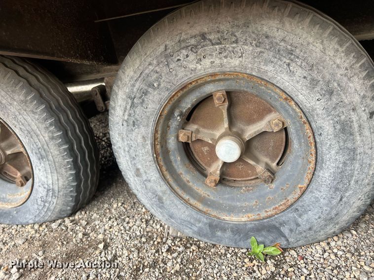 image for item OA9055 2000 Manufactured Structures Corporation 2468-CR-2000  mobile office trailer