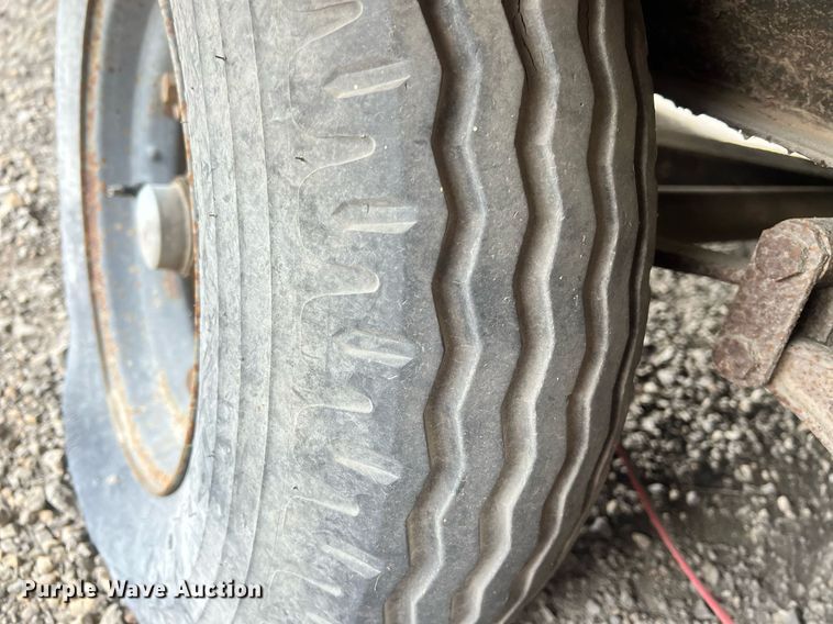 image for item OA9055 2000 Manufactured Structures Corporation 2468-CR-2000  mobile office trailer