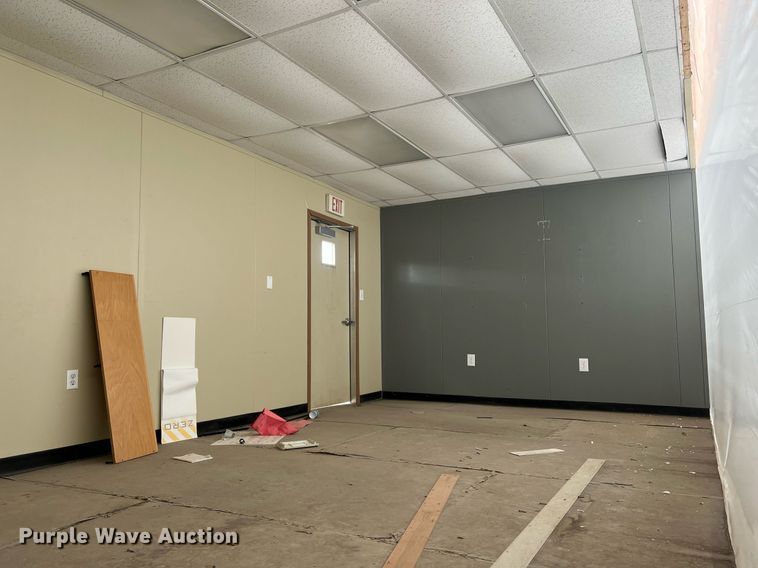 image for item OA9055 2000 Manufactured Structures Corporation 2468-CR-2000  mobile office trailer