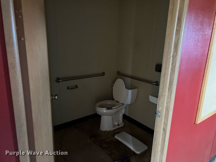 image for item OA9055 2000 Manufactured Structures Corporation 2468-CR-2000  mobile office trailer