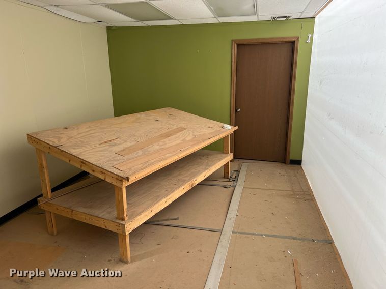 image for item OA9055 2000 Manufactured Structures Corporation 2468-CR-2000  mobile office trailer