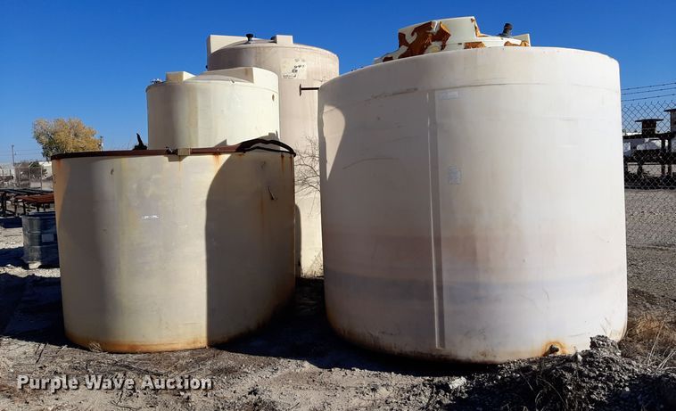 image for item OA9178 (7) poly tanks