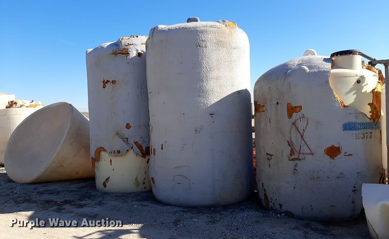 image for item OA9178 (7) poly tanks