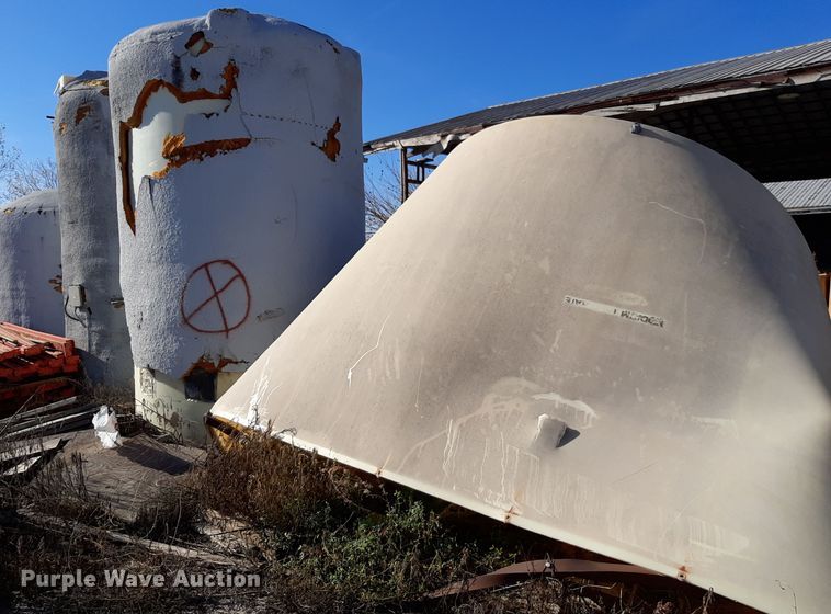 image for item OA9178 (7) poly tanks