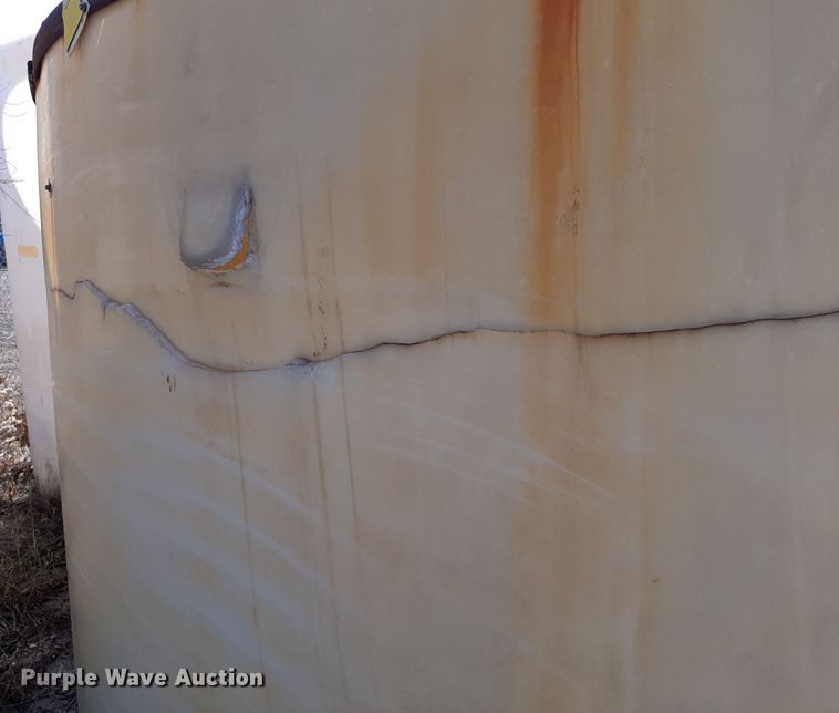 image for item OA9178 (7) poly tanks