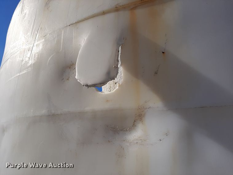 image for item OA9178 (7) poly tanks