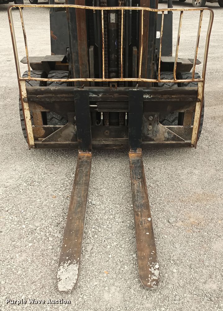 image for item OA9187 Yale  forklift