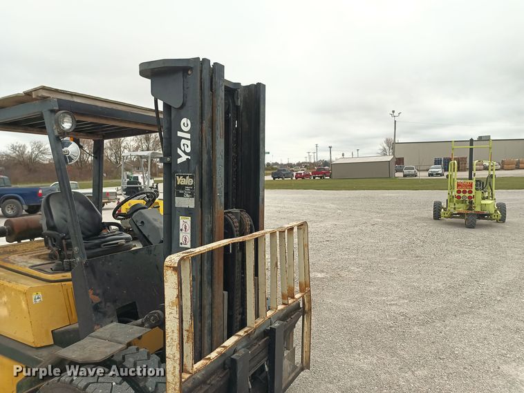 image for item OA9187 Yale  forklift