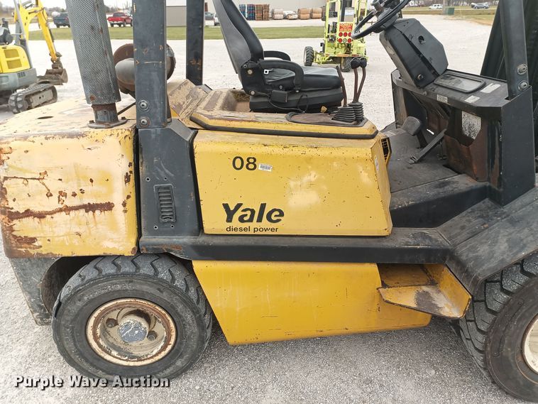 image for item OA9187 Yale  forklift