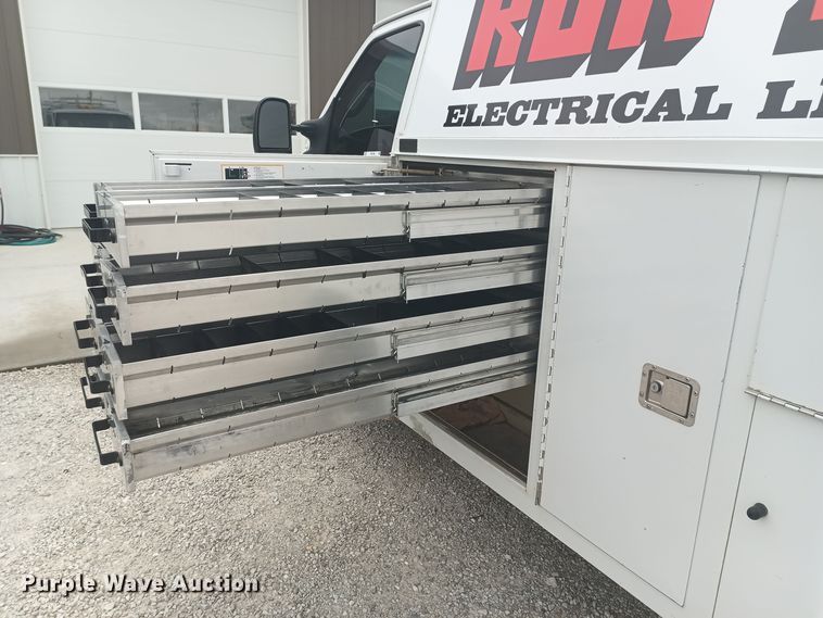 image for item OA9188 2006 Ford E350 Super Duty  utility van