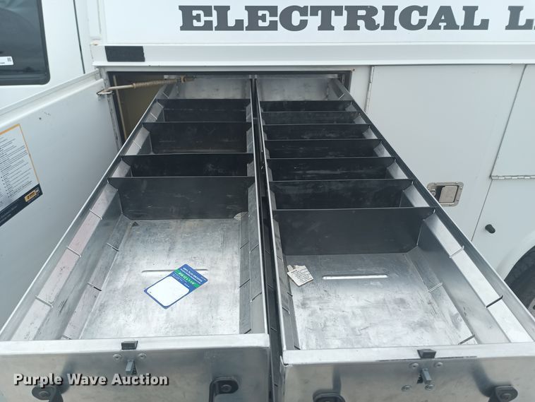 image for item OA9188 2006 Ford E350 Super Duty  utility van