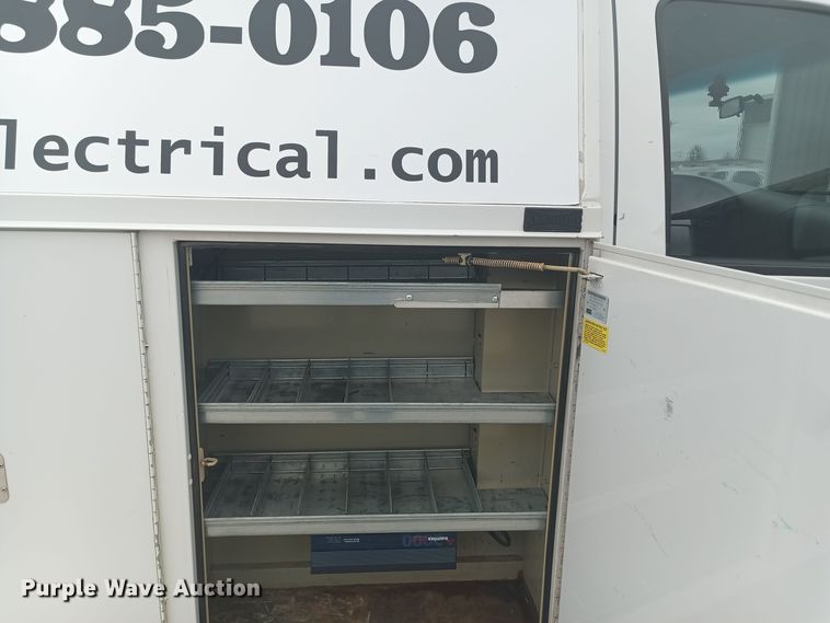 image for item OA9188 2006 Ford E350 Super Duty  utility van