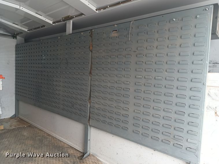 image for item OA9188 2006 Ford E350 Super Duty  utility van