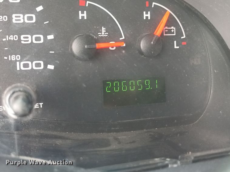 image for item OA9188 2006 Ford E350 Super Duty  utility van