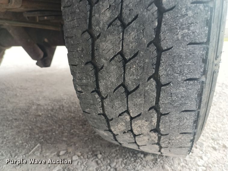 image for item OA9188 2006 Ford E350 Super Duty  utility van