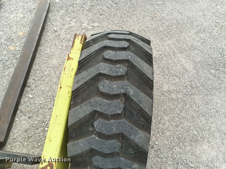 image for item OA9190 Donkey D12-4K  forklift