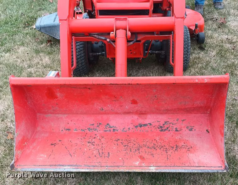 image for item OA9191 Kubota BX2350  MFWD tractor