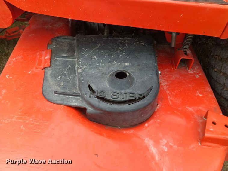 image for item OA9191 Kubota BX2350  MFWD tractor