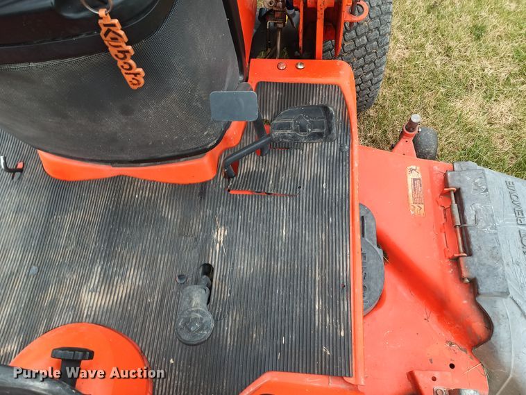 image for item OA9191 Kubota BX2350  MFWD tractor