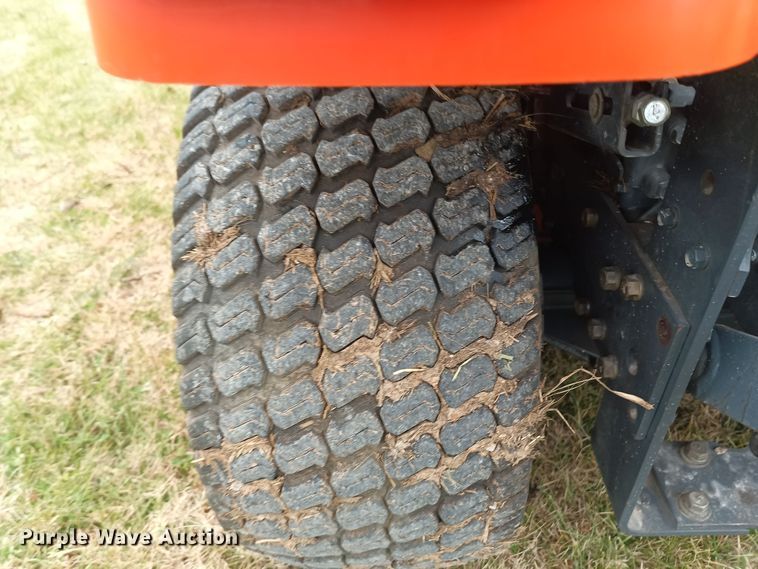 image for item OA9191 Kubota BX2350  MFWD tractor