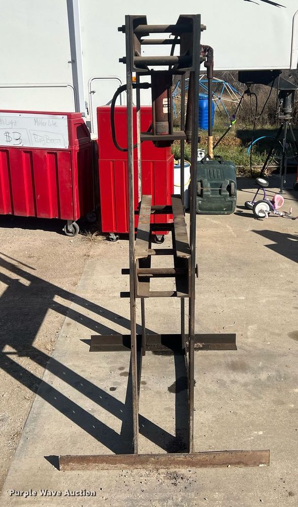 image for item OA9204 Hydraulic press