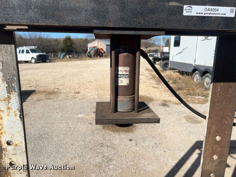 image for item OA9204 Hydraulic press